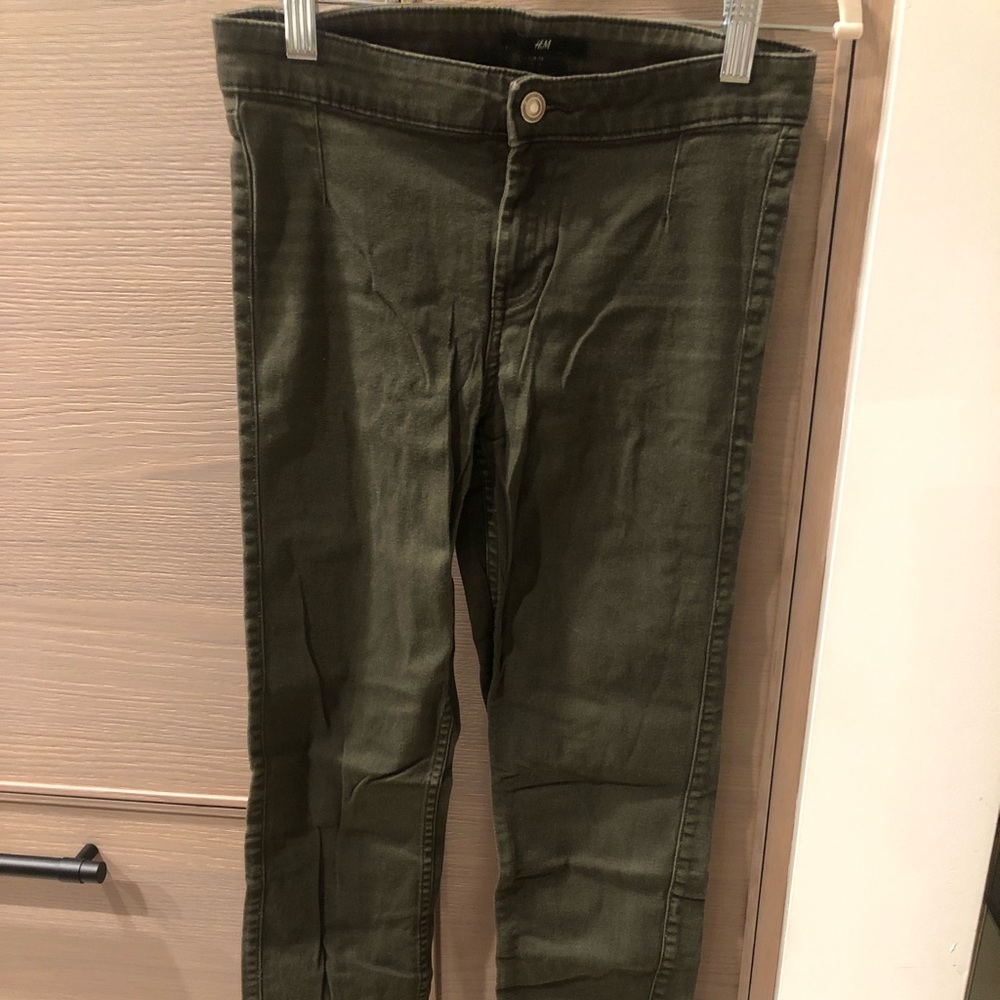 H&M Olive Stretchy, Skinny Pants